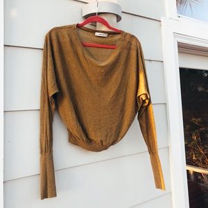 ZARA Knit/Size: M.